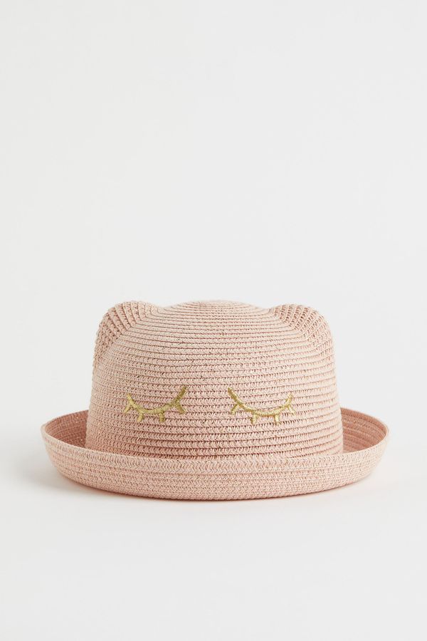 Sombrero de paja con orejas