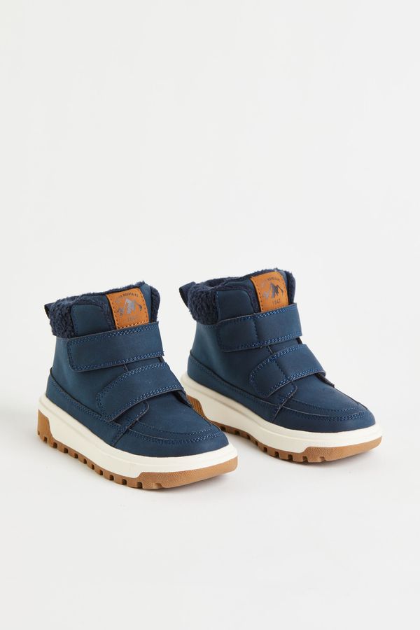 Zapatillas con forro cálido
