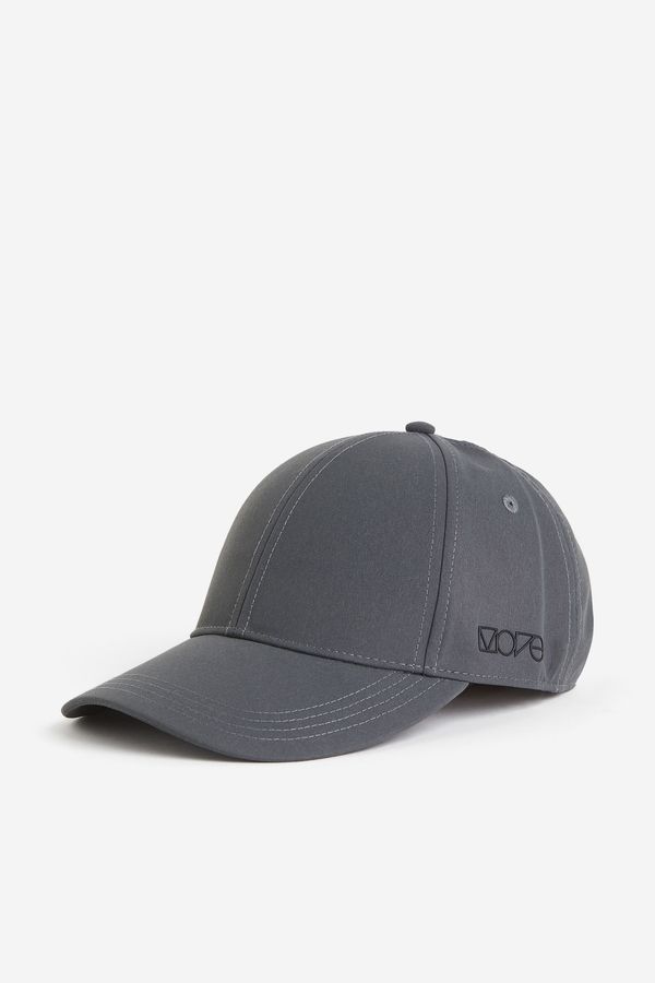 Gorra de deporte repelente al agua