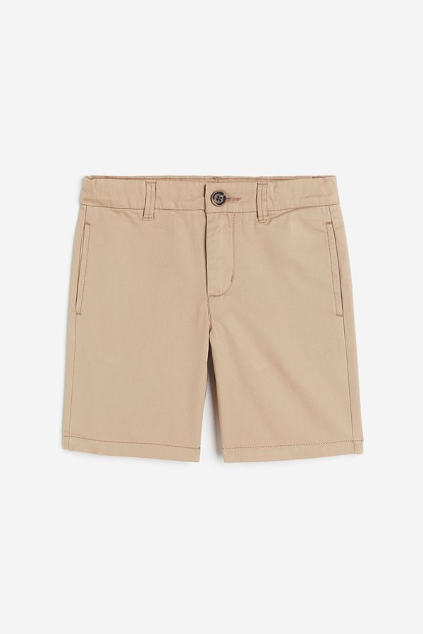 Short chino de algodón