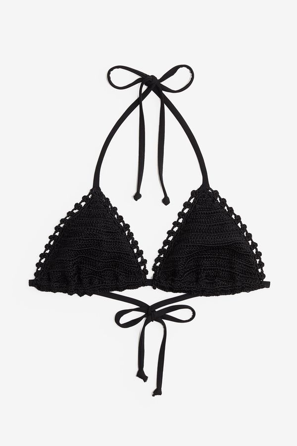 Top de bikini de triángulo con efecto crochet