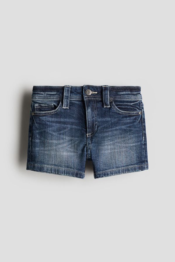 Short denim