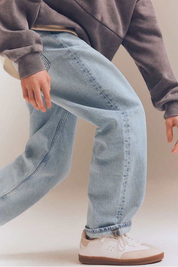 Loose Fit Jeans