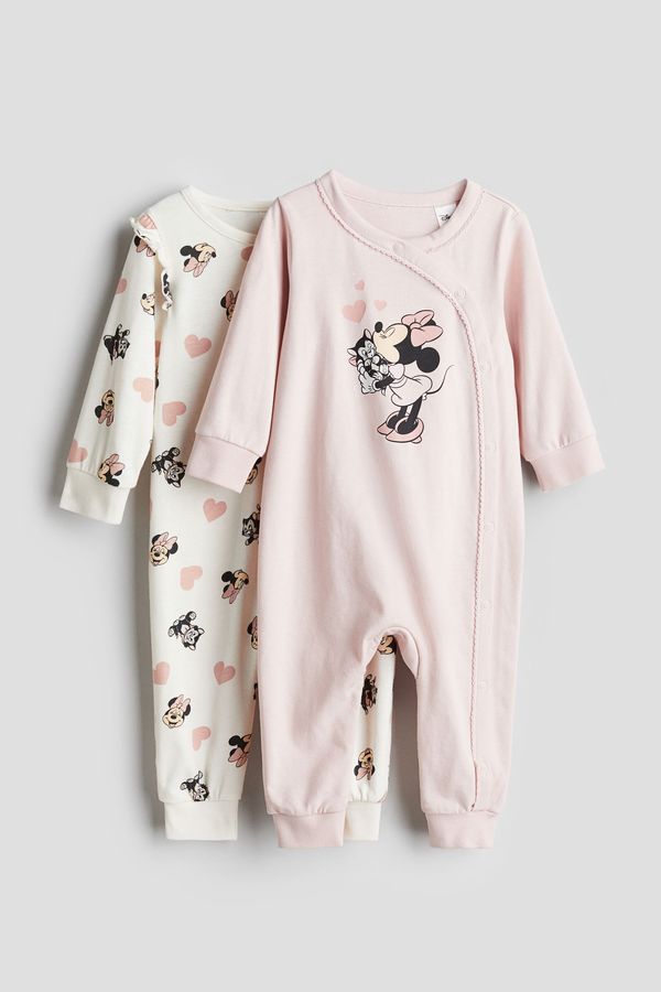 Pack de 2 pijamas con diseño estampado