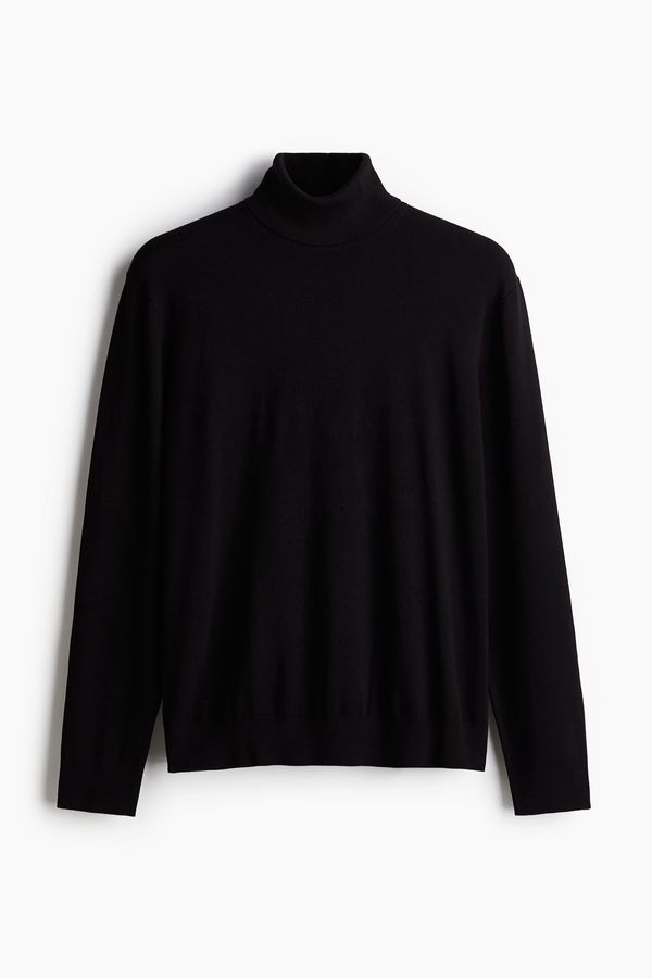 Chompa de cuello alto en punto fino Slim Fit