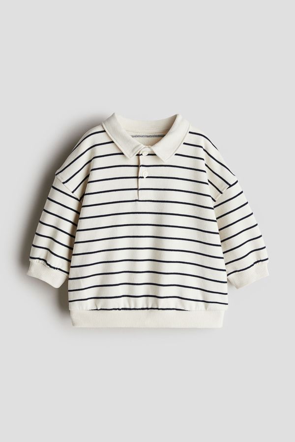 Polera con cuello