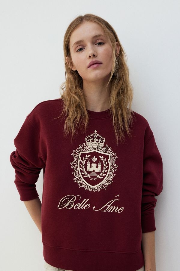 Polera oversize con motivo adelante