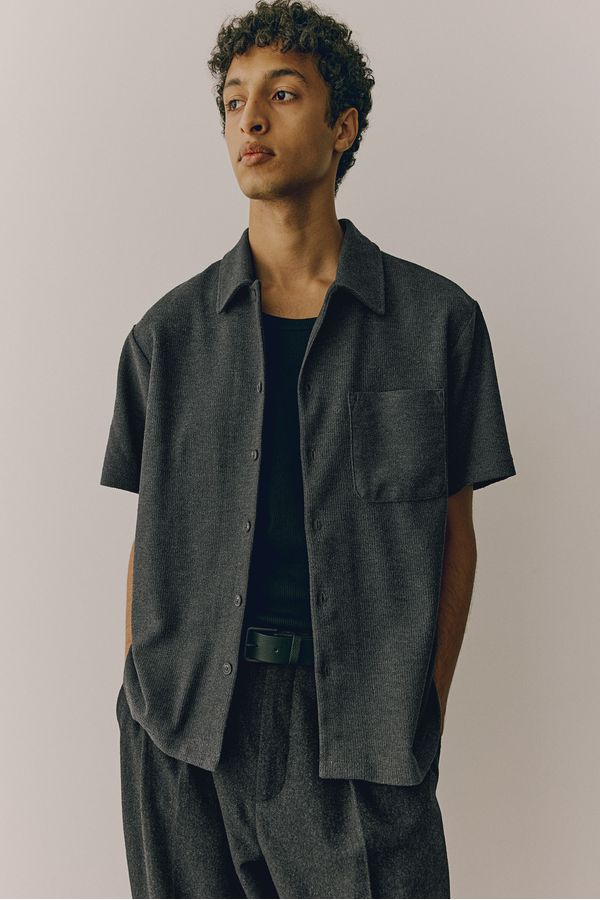 Camisa en punto con textura Regular Fit