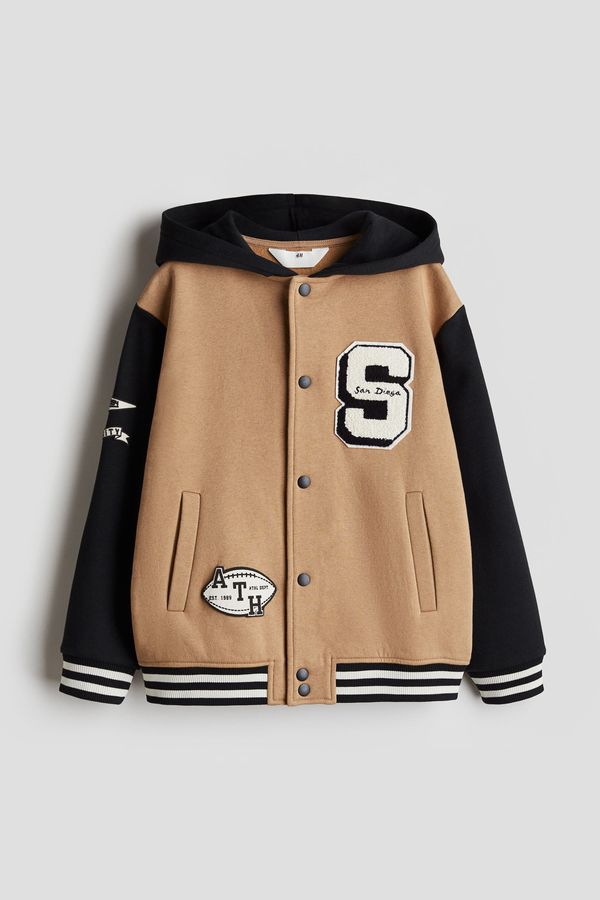 Casaca de béisbol en tejido polera