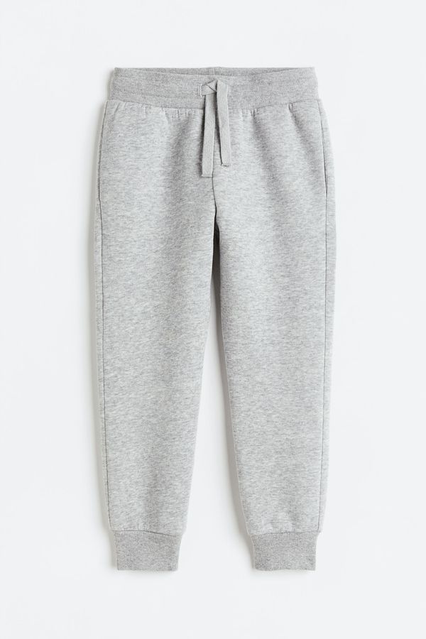 Joggers con interior cepillado