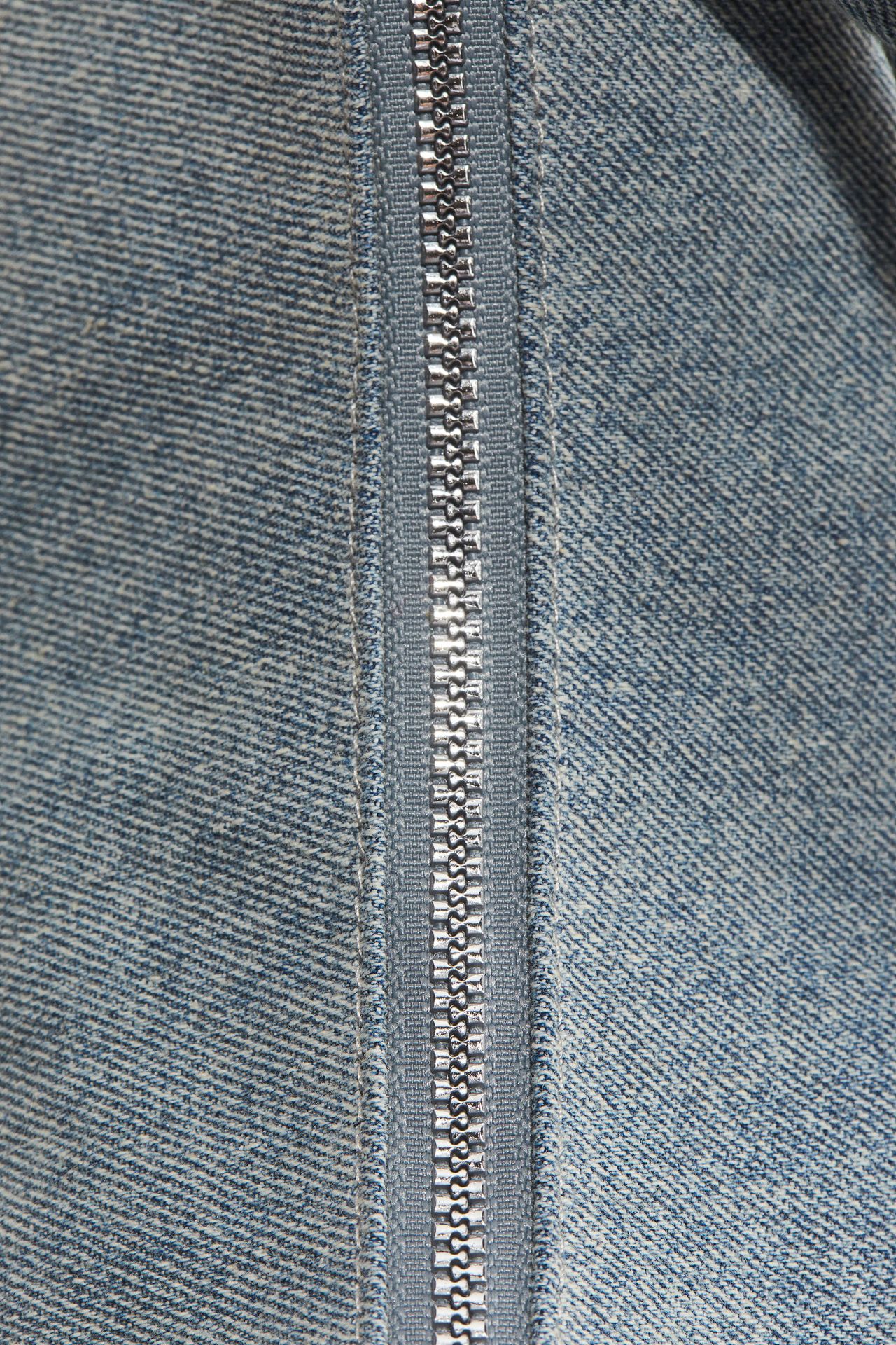 detail